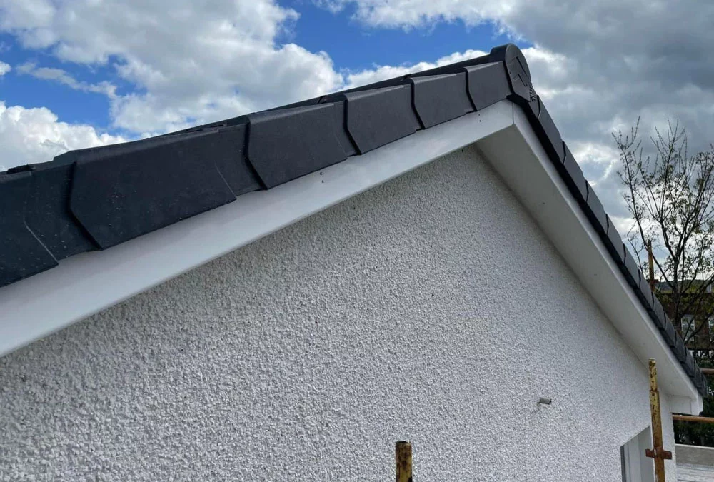Roofline Coatbridge Airdrie Roughcasting Rendering Plastering Roofline Coatbridge